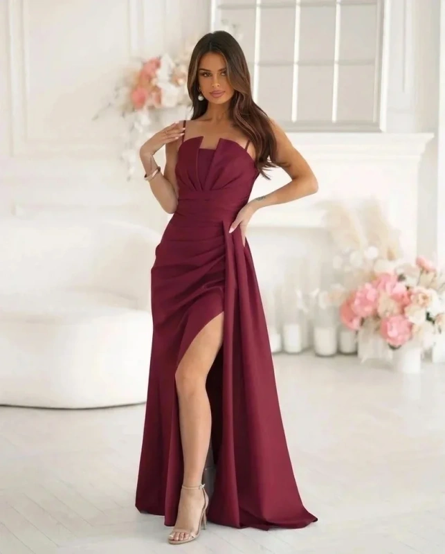 Bordowa Sukienka Maxi na Wesele z Gorsetem i Rozcięciem - Elegancka